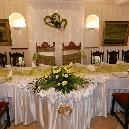 Dwor Bajbuza * Tarczyn (Piaseczno)