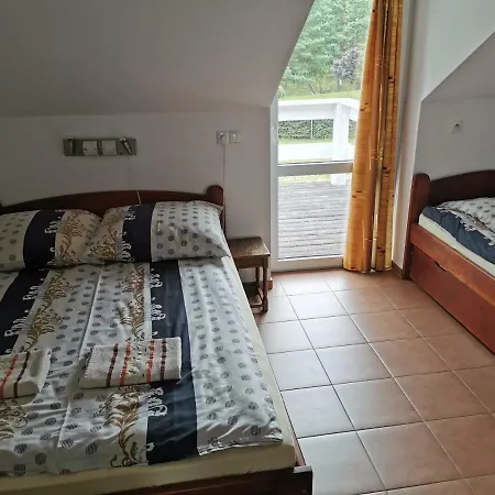 Dwor Bajbuza Tarczyn (Piaseczno)